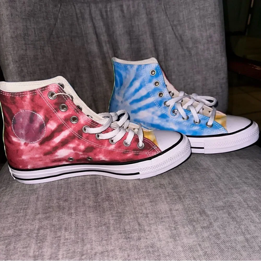 Nwot converse Chuck Taylor All Star Hi Sneaker – Tie Dye Color-
